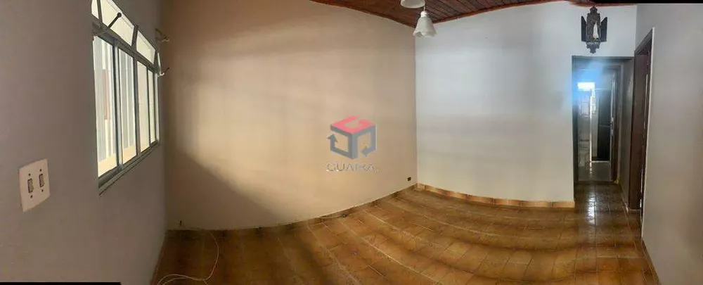 Casa à venda com 2 quartos, 150m² - Foto 2