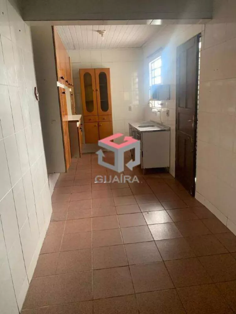 Casa à venda com 2 quartos, 150m² - Foto 5