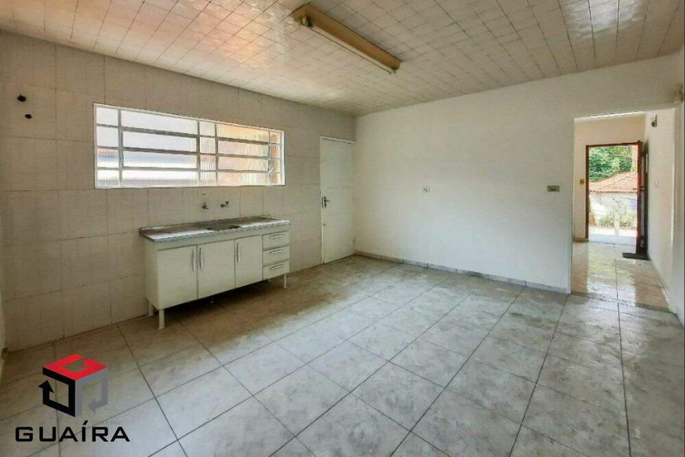 Sobrado à venda com 4 quartos, 230m² - Foto 3