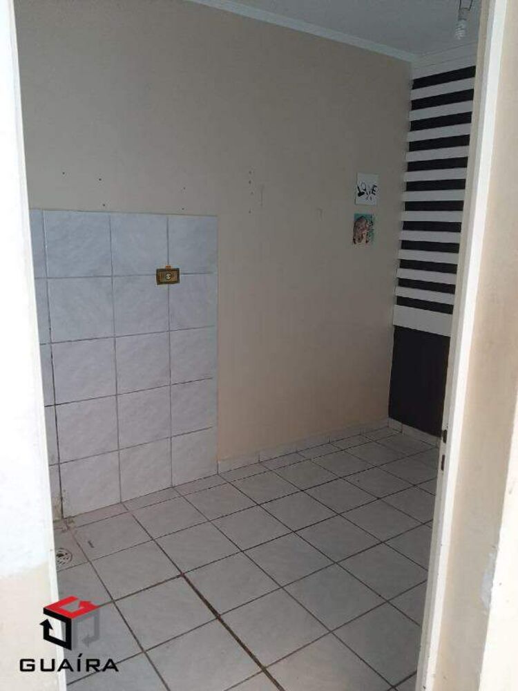 Sobrado à venda com 3 quartos, 160m² - Foto 4