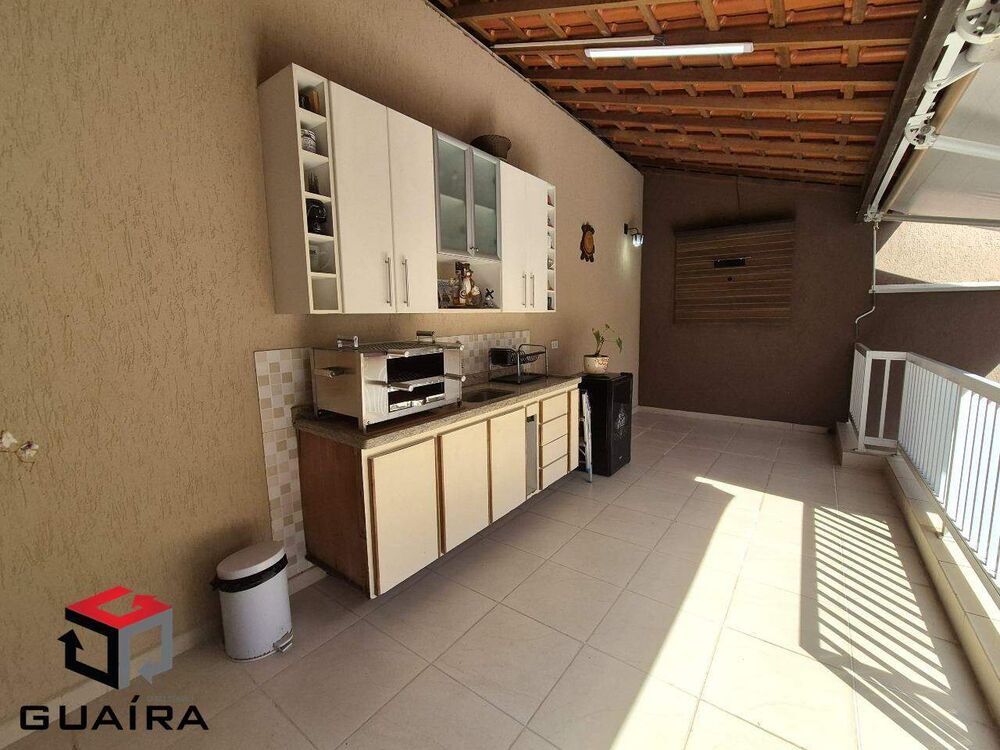 Sobrado à venda com 3 quartos, 224m² - Foto 2