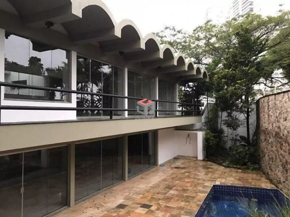 Casa à venda com 4 quartos, 550m² - Foto 3