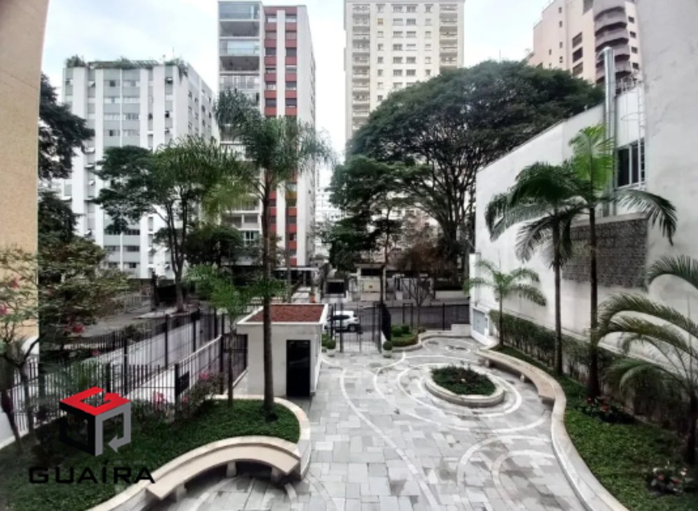 Apartamento à venda com 3 quartos, 250m² - Foto 2