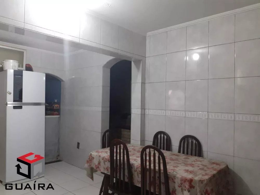 Casa à venda com 3 quartos, 250m² - Foto 3