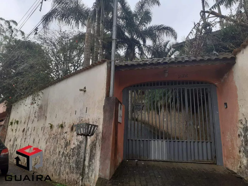 Casa à venda com 3 quartos, 250m² - Foto 1