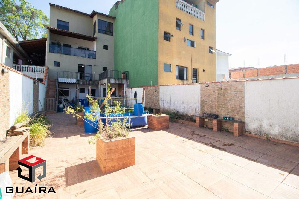 Sobrado para alugar com 3 quartos, 351m² - Foto 31