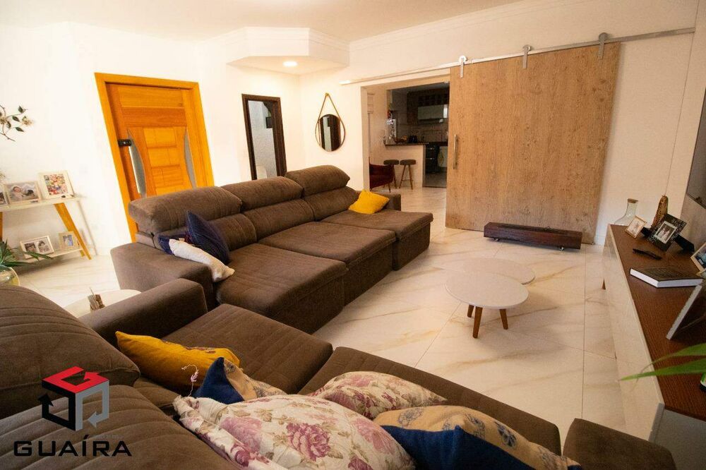 Sobrado para alugar com 3 quartos, 351m² - Foto 9