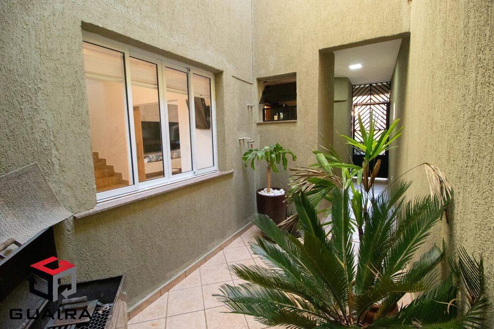 Sobrado para alugar com 3 quartos, 351m² - Foto 5
