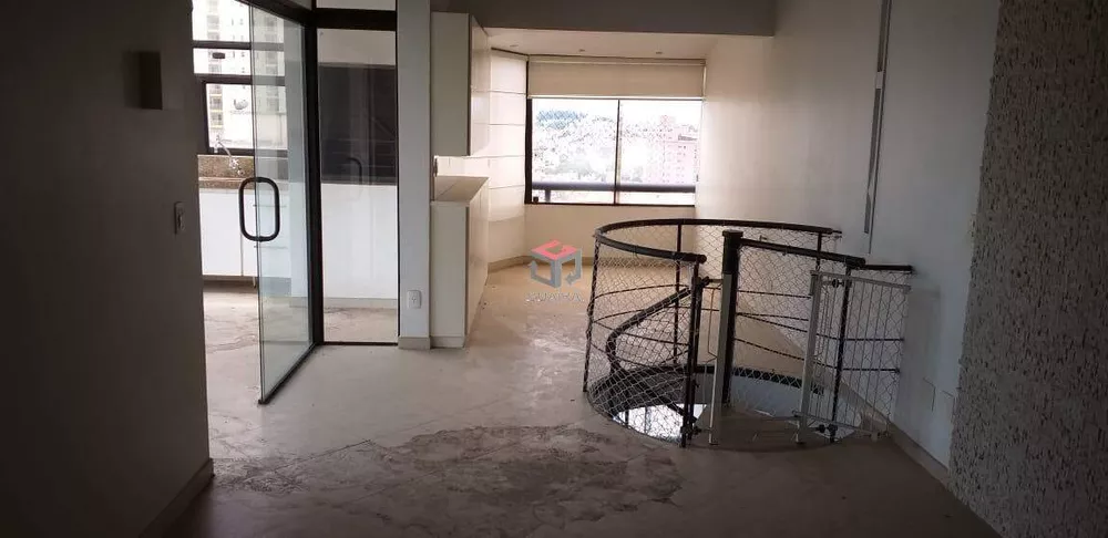 Cobertura à venda com 3 quartos, 204m² - Foto 2