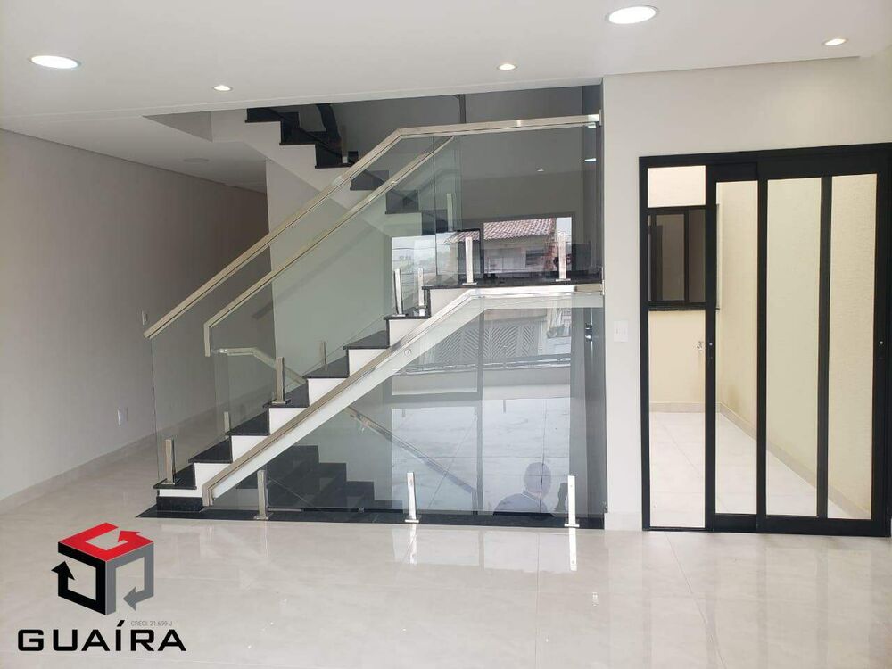 Sobrado à venda com 3 quartos, 201m² - Foto 2