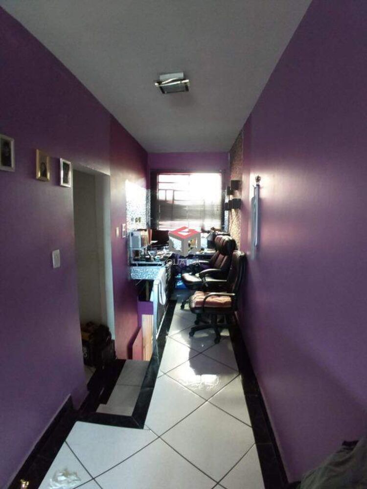 Casa à venda com 2 quartos, 139m² - Foto 7