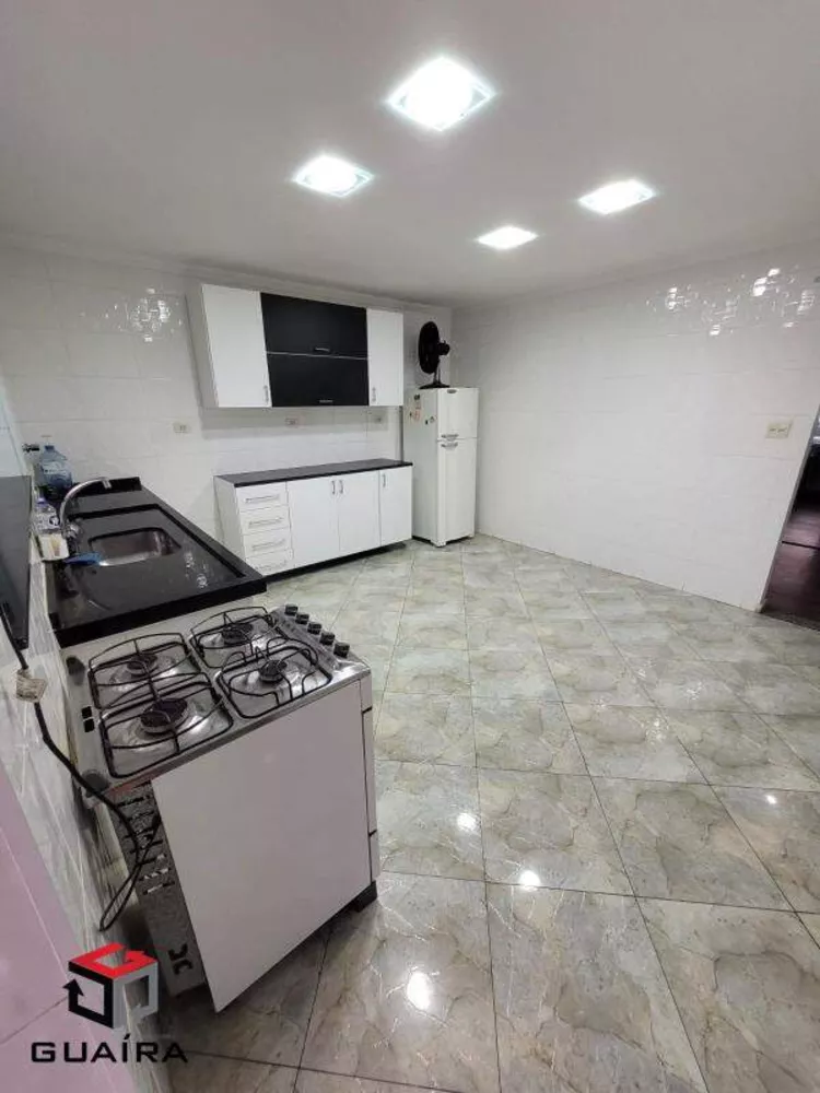 Sobrado à venda com 3 quartos, 182m² - Foto 3