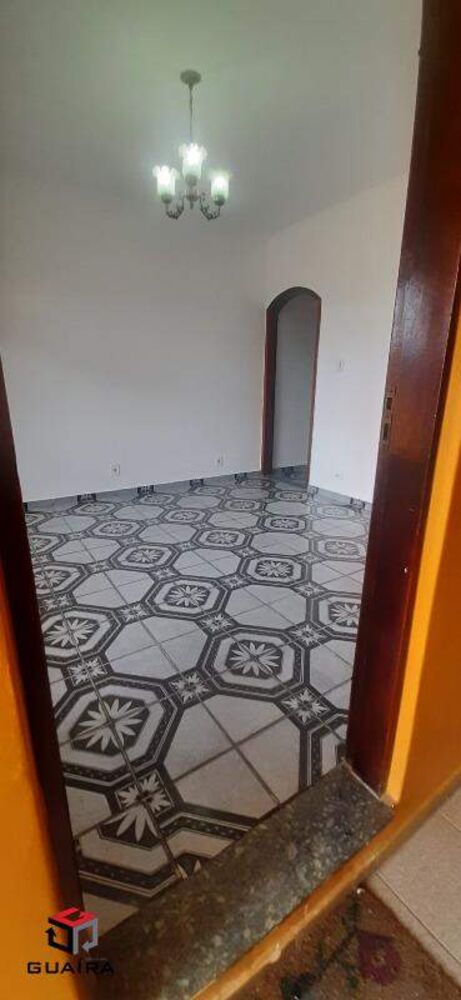 Sobrado à venda com 4 quartos, 210m² - Foto 3