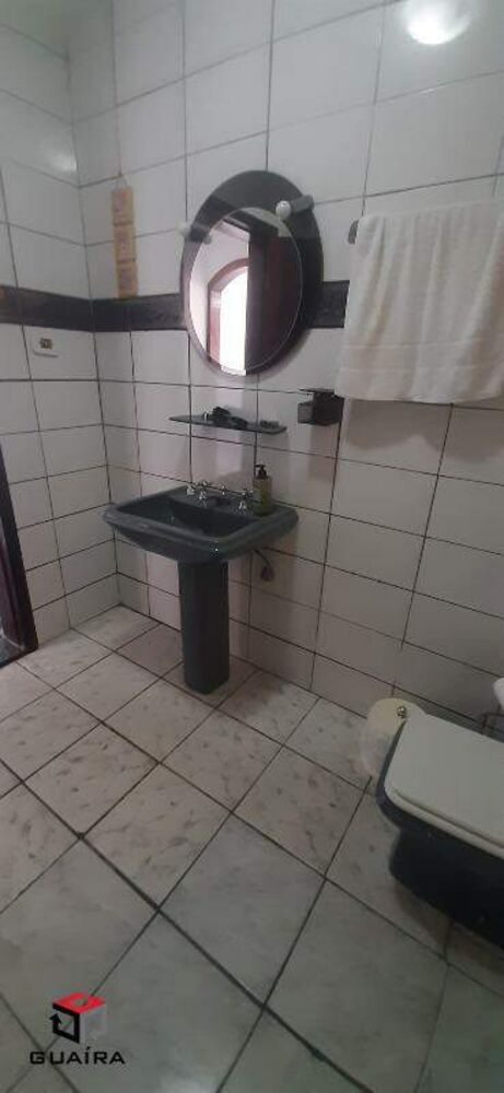 Sobrado à venda com 4 quartos, 210m² - Foto 32