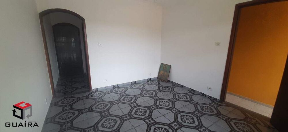 Sobrado à venda com 4 quartos, 210m² - Foto 2