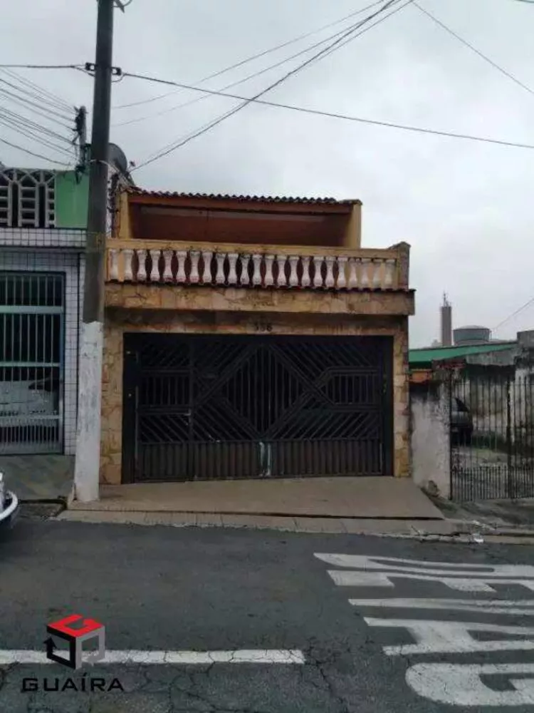 Sobrado à venda com 4 quartos, 261m² - Foto 1