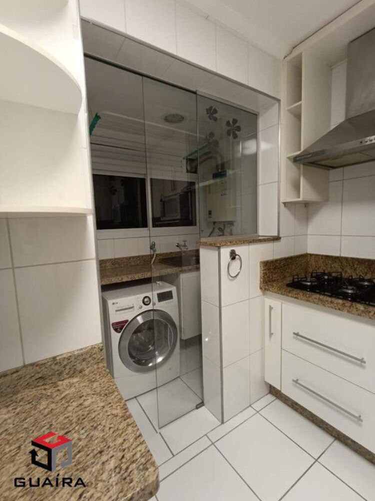Apartamento para alugar com 2 quartos, 65m² - Foto 11