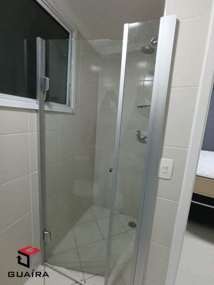 Apartamento para alugar com 2 quartos, 65m² - Foto 18