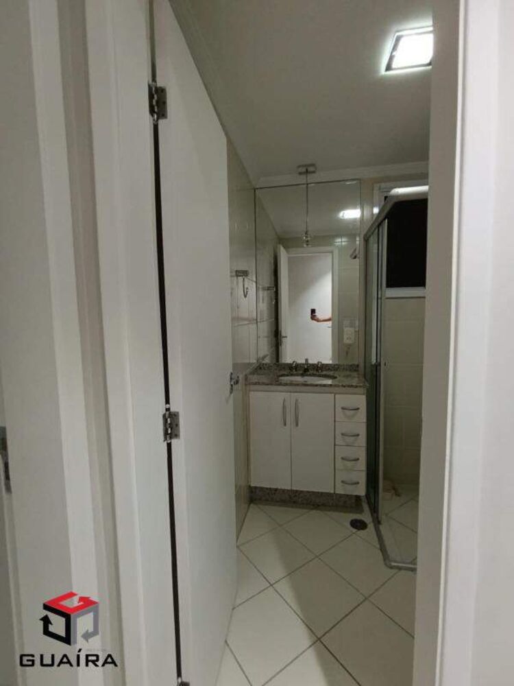 Apartamento para alugar com 2 quartos, 65m² - Foto 22