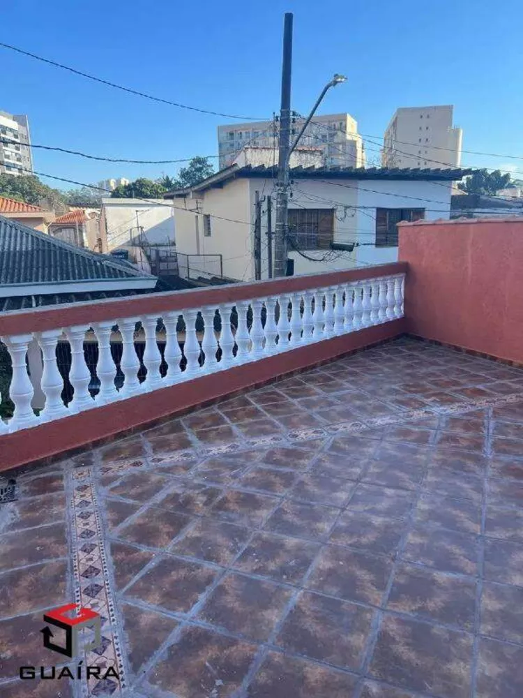 Sobrado à venda com 2 quartos, 200m² - Foto 1