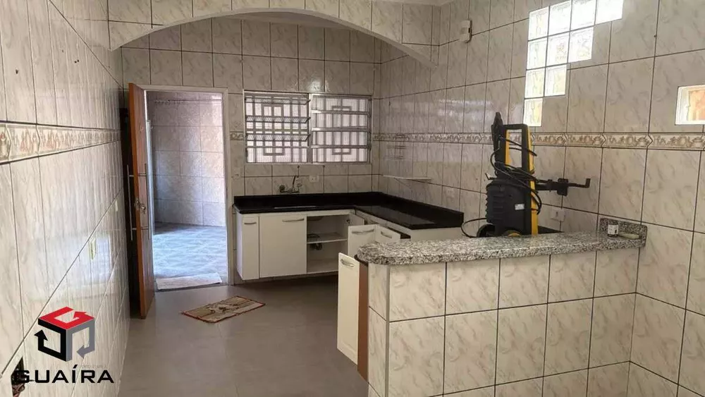 Casa à venda com 2 quartos, 180m² - Foto 4