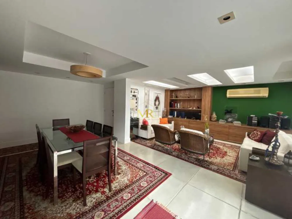 Cobertura, 3 quartos, 305 m² - Foto 4