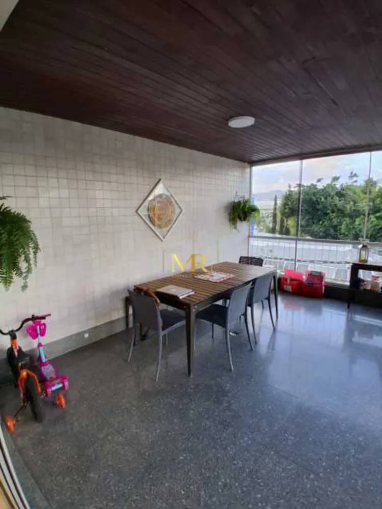 Apartamento, 3 quartos, 170 m² - Foto 1