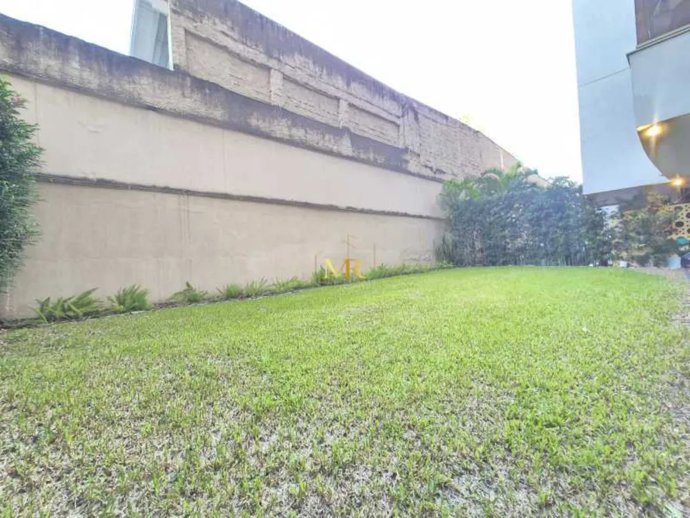 Apartamento, 3 quartos, 180 m² - Foto 2