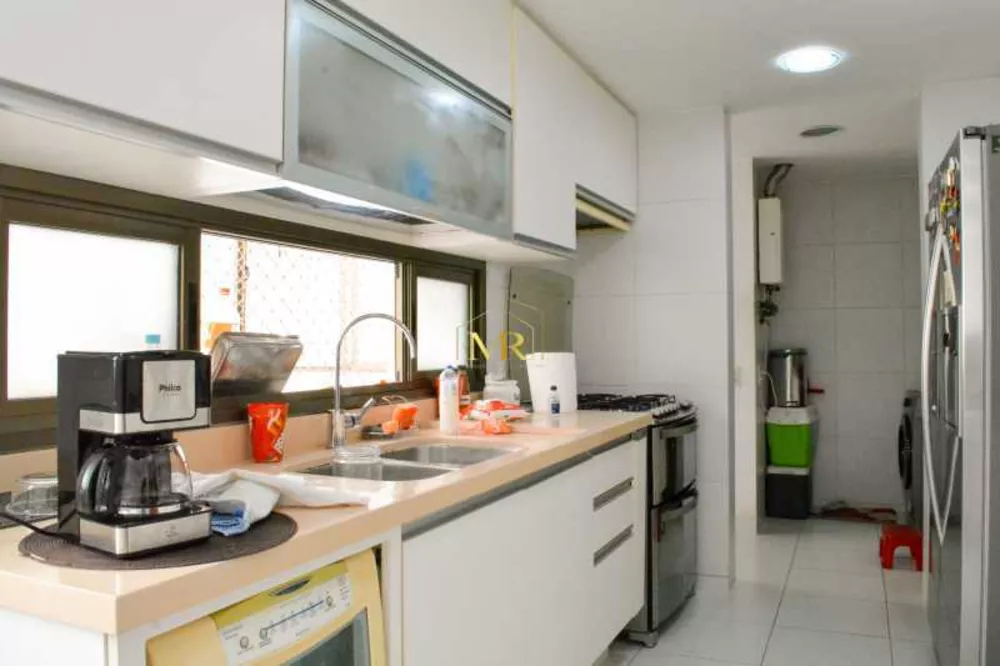Apartamento, 3 quartos, 160 m² - Foto 2