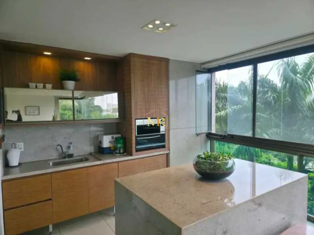 Apartamento, 4 quartos, 256 m² - Foto 2