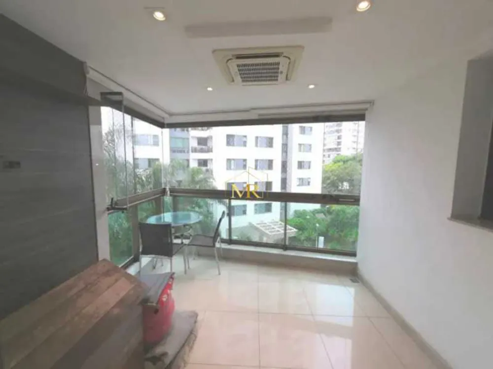 Apartamento, 4 quartos, 256 m² - Foto 10