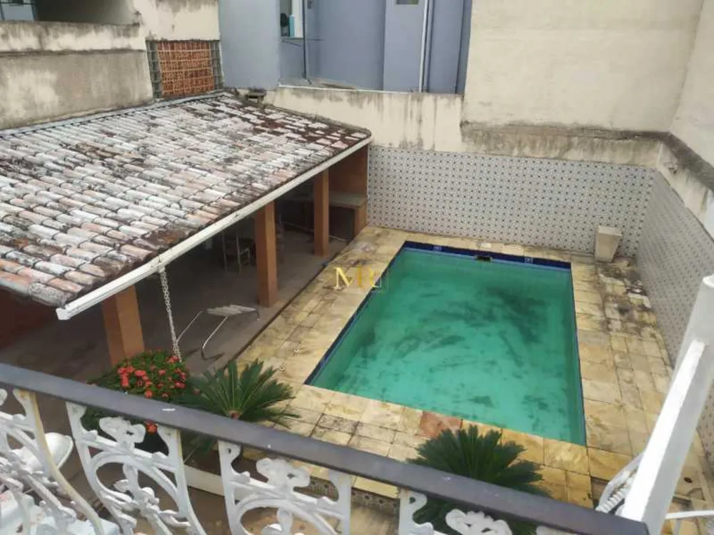 Casa, 4 quartos, 252 m² - Foto 8