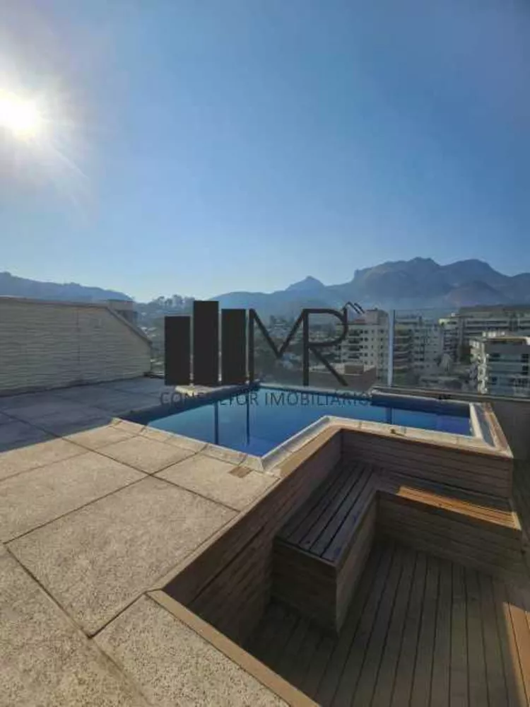 Cobertura, 3 quartos, 250 m² - Foto 1