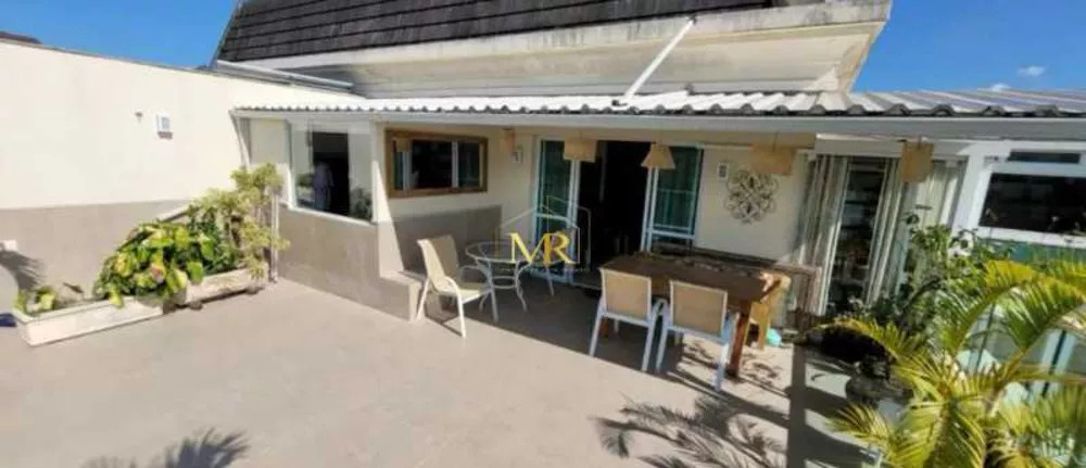 Cobertura, 3 quartos, 200 m² - Foto 1