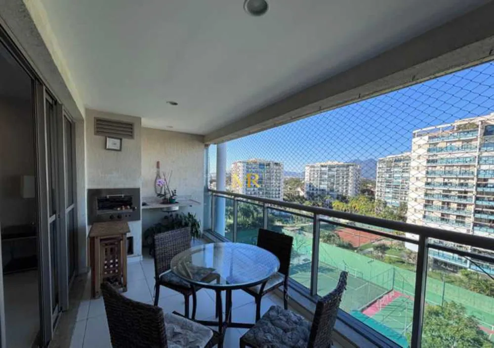 Apartamento, 4 quartos, 206 m² - Foto 1