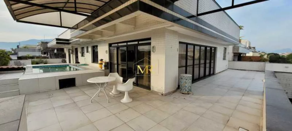 Cobertura, 6 quartos, 389 m² - Foto 2