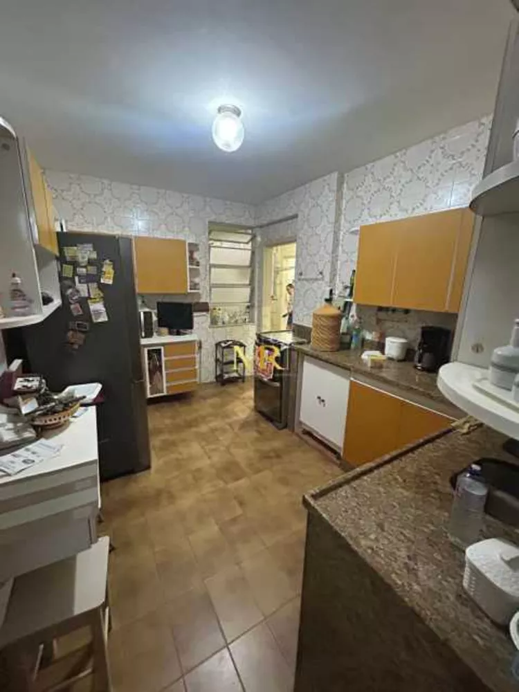 Apartamento, 3 quartos, 135 m² - Foto 2