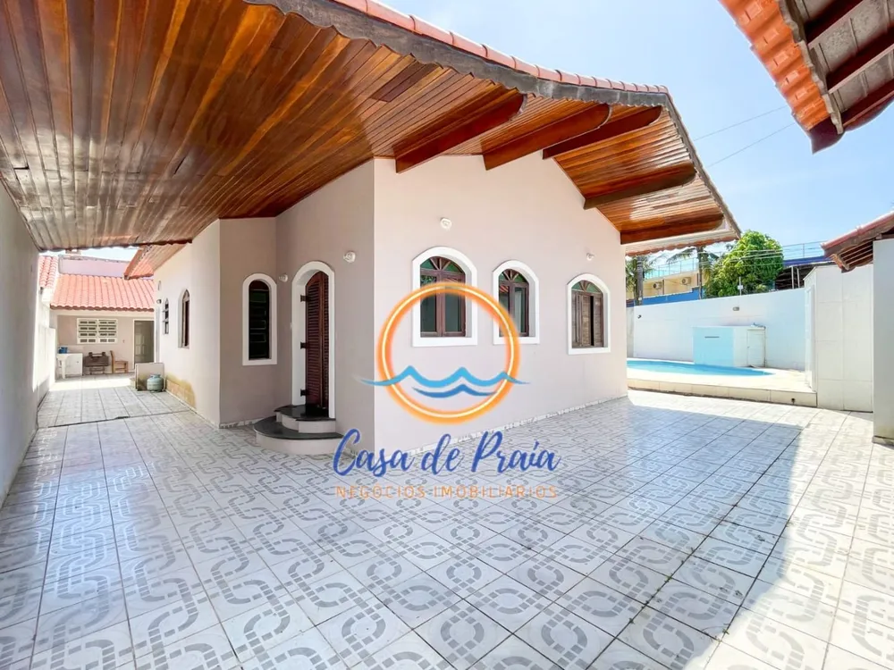 Casa, 5 quartos, 250 m² - Foto 1