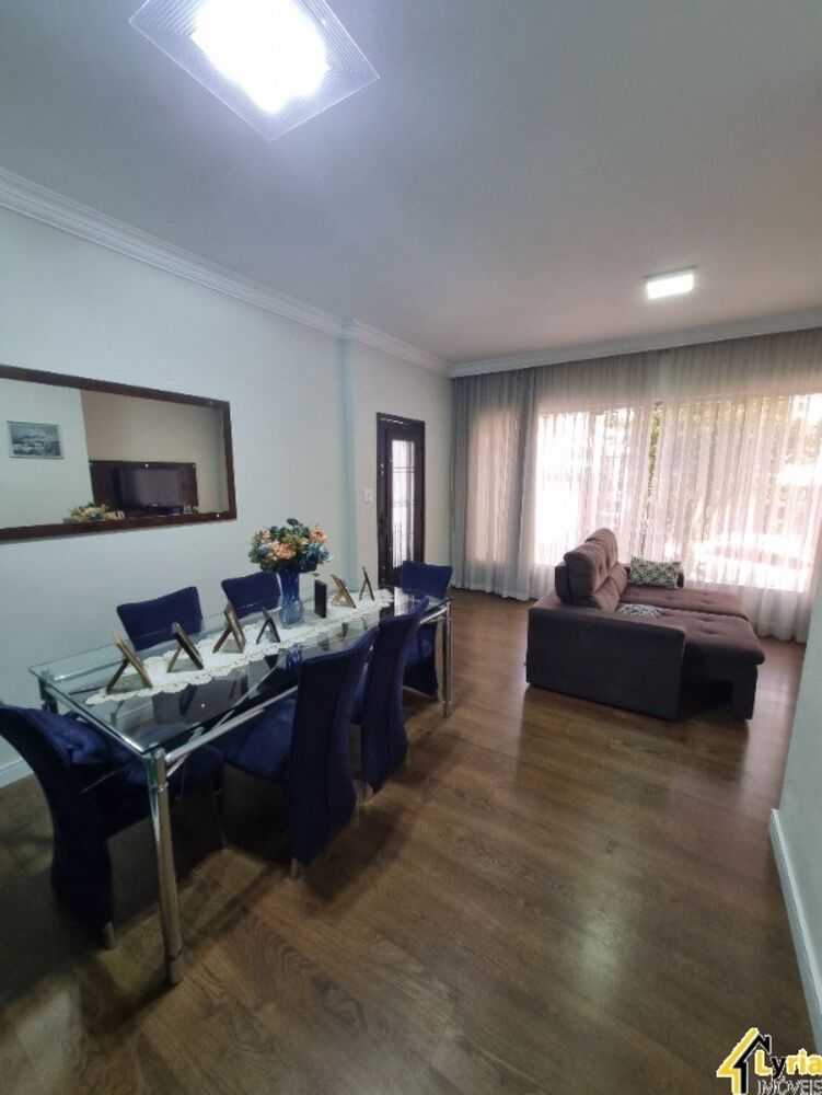 Casa, 3 quartos, 156 m² - Foto 1