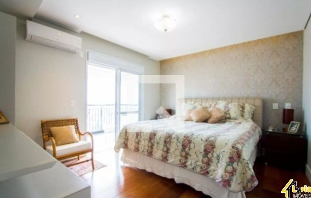 Apartamento à venda com 3 quartos, 236m² - Foto 4