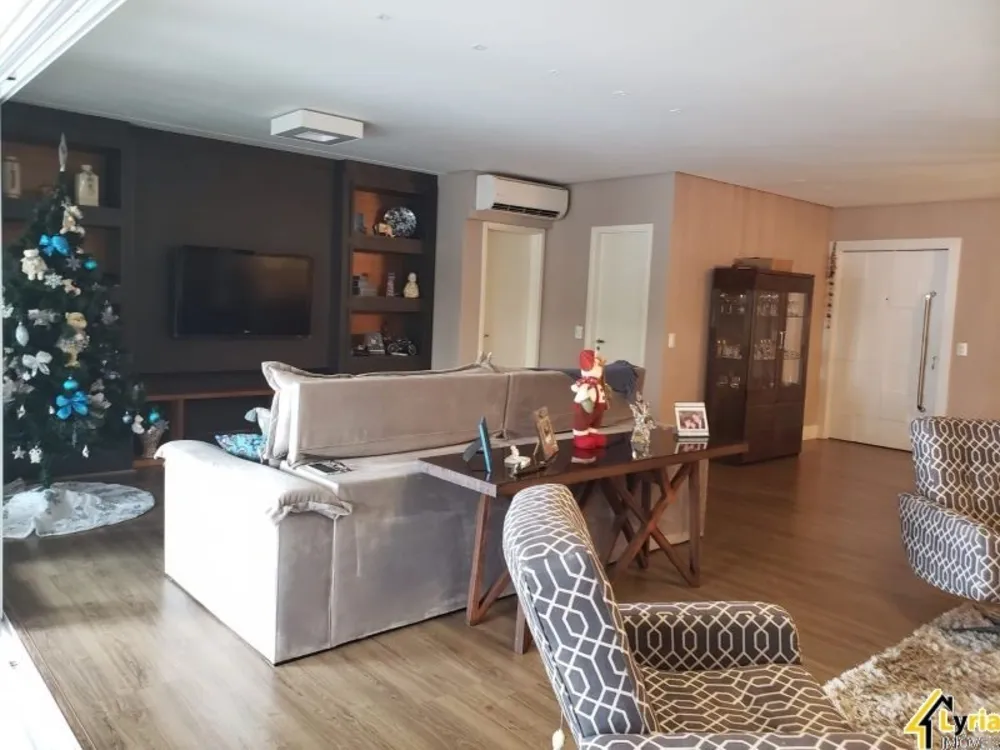 Apartamento, 3 quartos, 236 m² - Foto 13