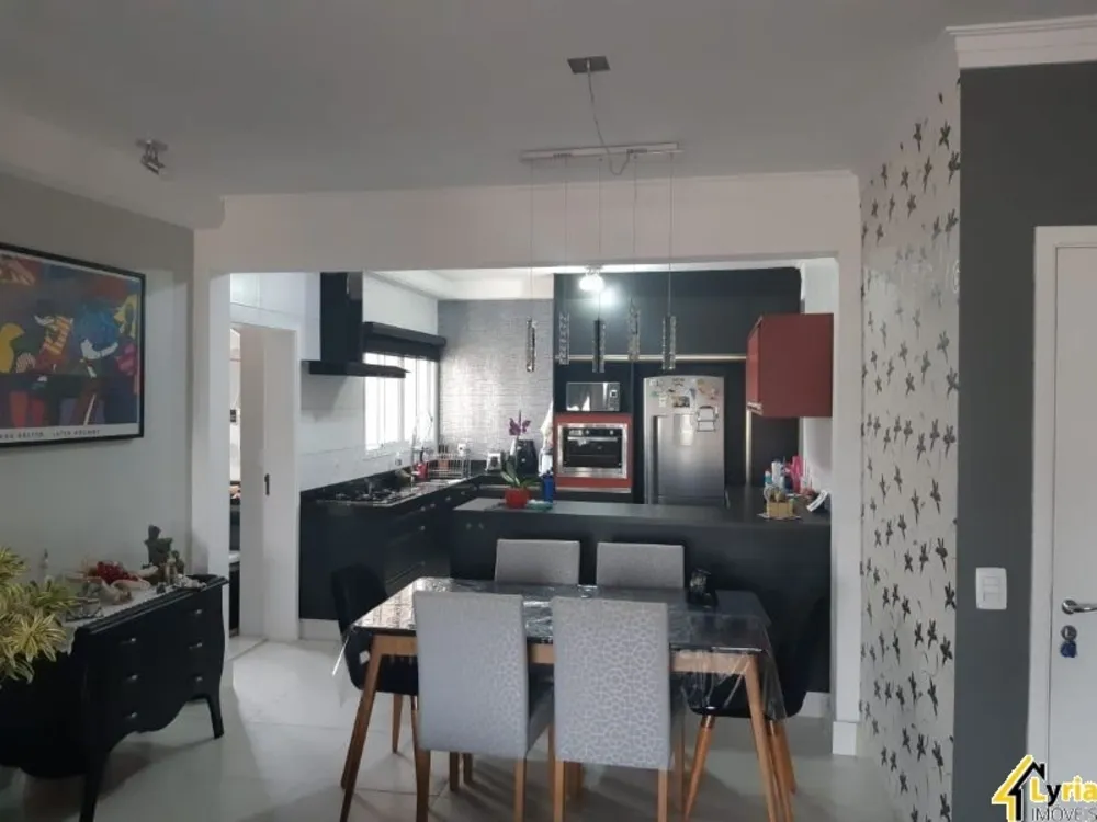 Apartamento, 3 quartos, 96 m² - Foto 1
