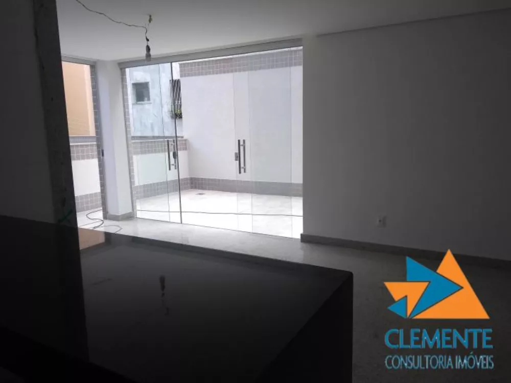 Apartamento à venda com 4 quartos, 255m² - Foto 3