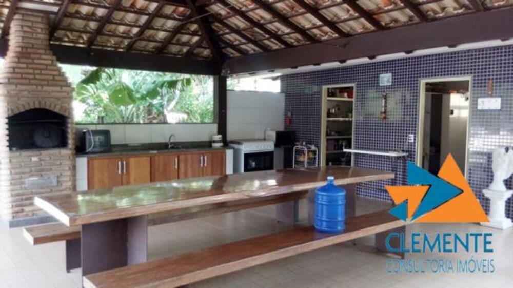 Casa de Condomínio à venda com 4 quartos, 200m² - Foto 4