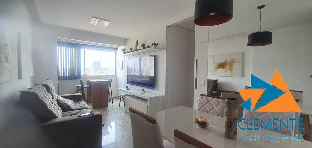 Apartamento à venda com 3 quartos, 85m² - Foto 1