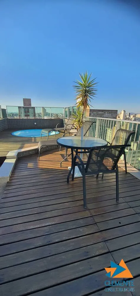 Cobertura, 3 quartos, 240 m² - Foto 2