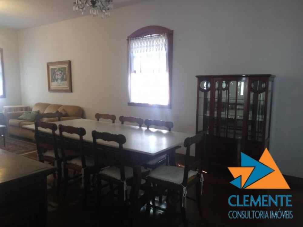 Casa, 4 quartos, 390 m² - Foto 2