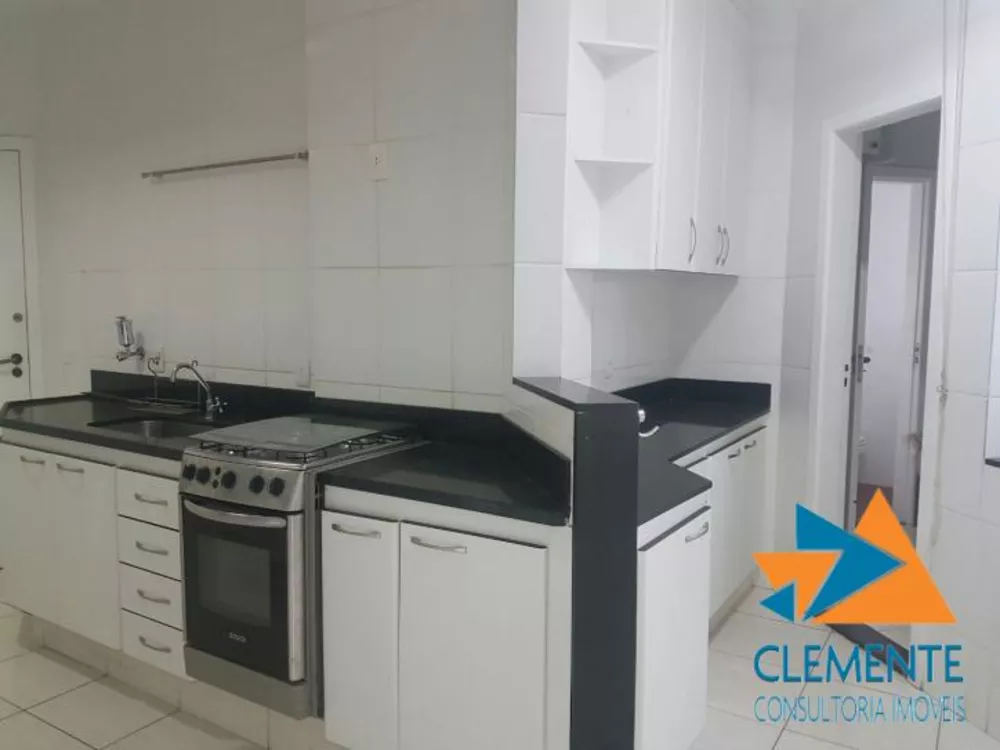 Apartamento à venda com 4 quartos, 140m² - Foto 3