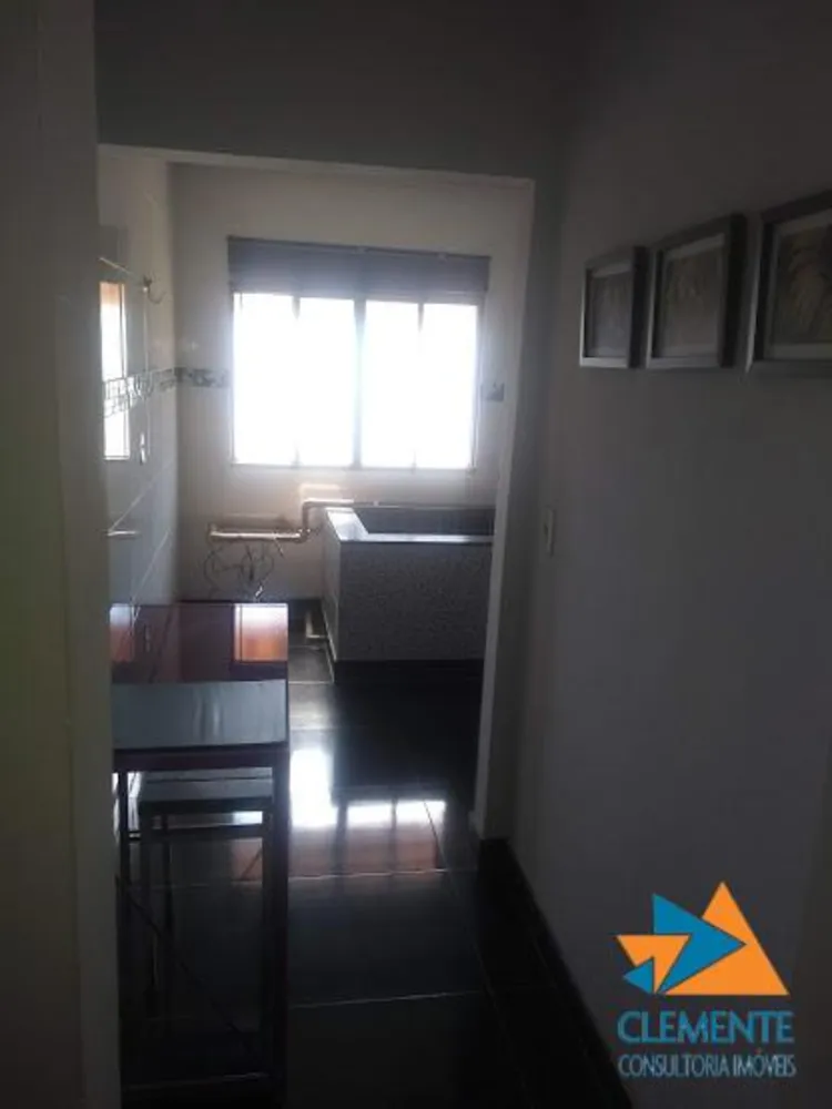Casa, 6 quartos, 250 m² - Foto 7