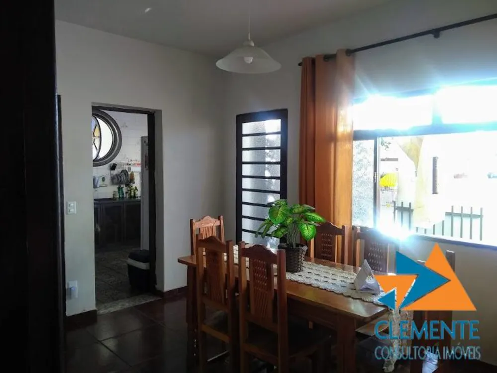 Casa, 6 quartos, 250 m² - Foto 14